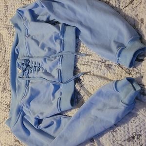 Cropped off the shoulder set